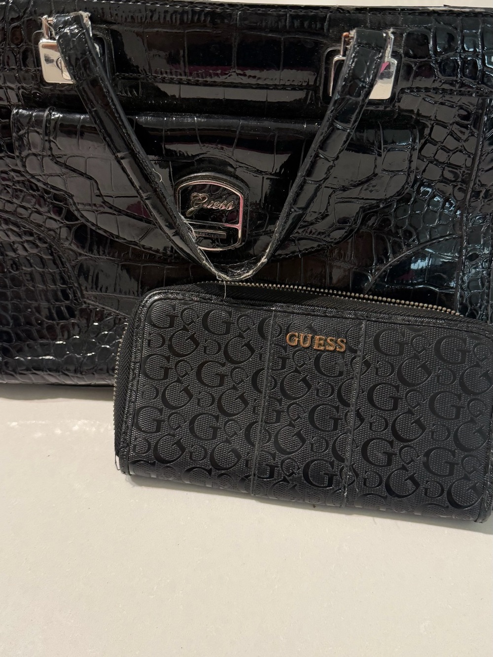 GUESS Black Logo Wallet